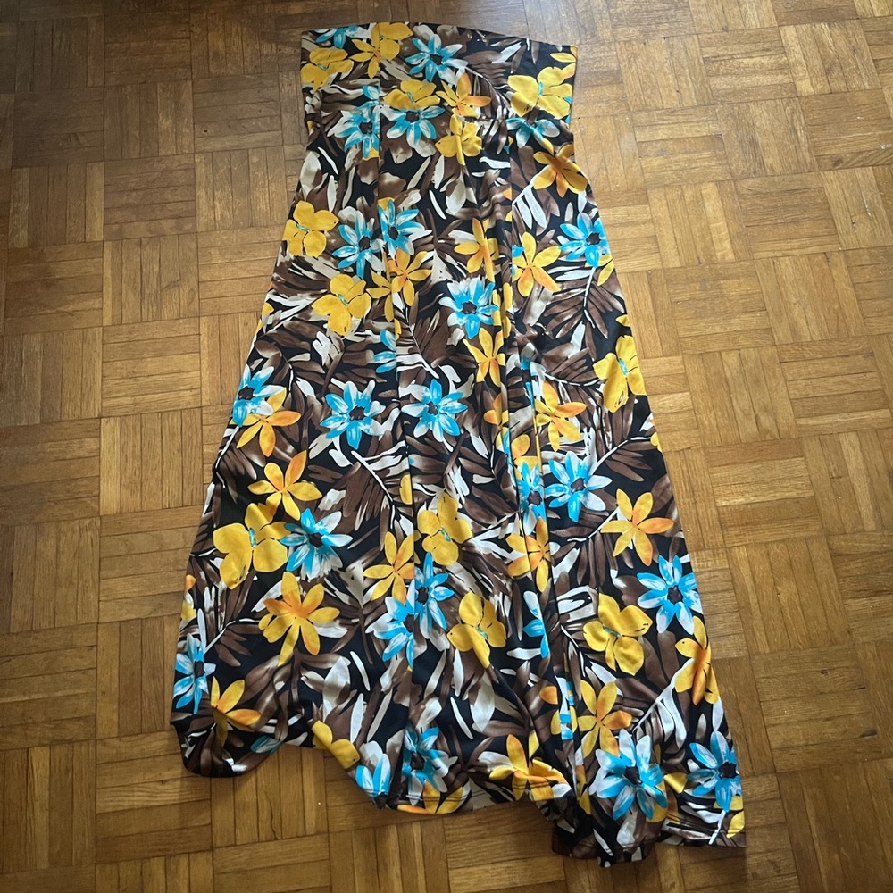 Versatile Floral Strapless Maxi Dress or Skirt